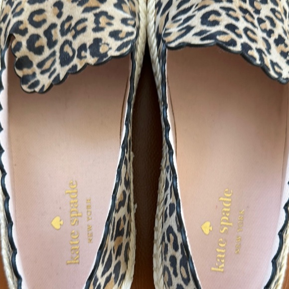 Kate Spade Leopard Slip On Shoes in Excellent Condition Size 8 - Picture 8 of 8